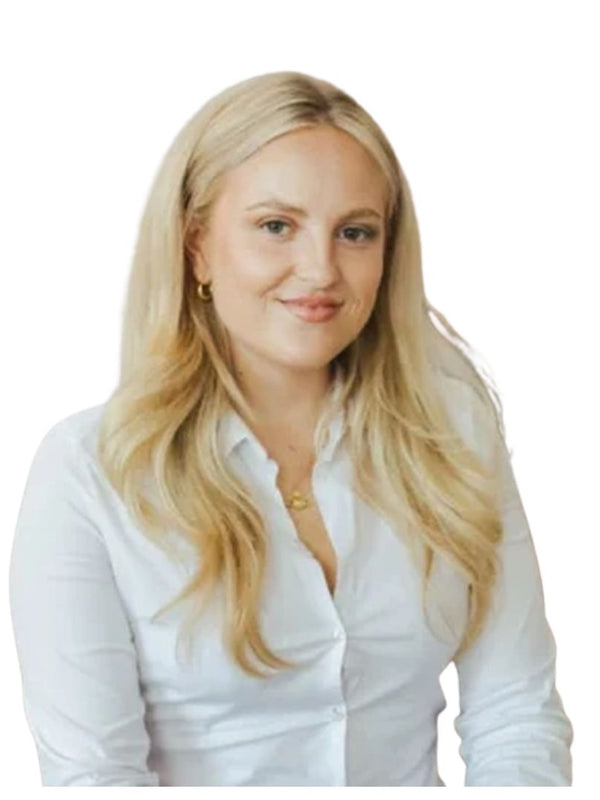 Lara Simonot, BBA.
